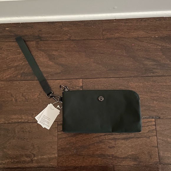 Lululemon🍋Now And Always Pouch - Picture 9 of 11